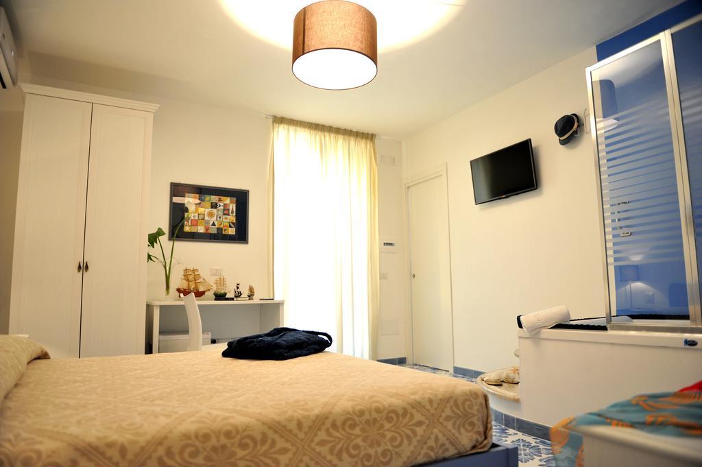 Il Leone Di Mare Hotell Procida Rom bilde